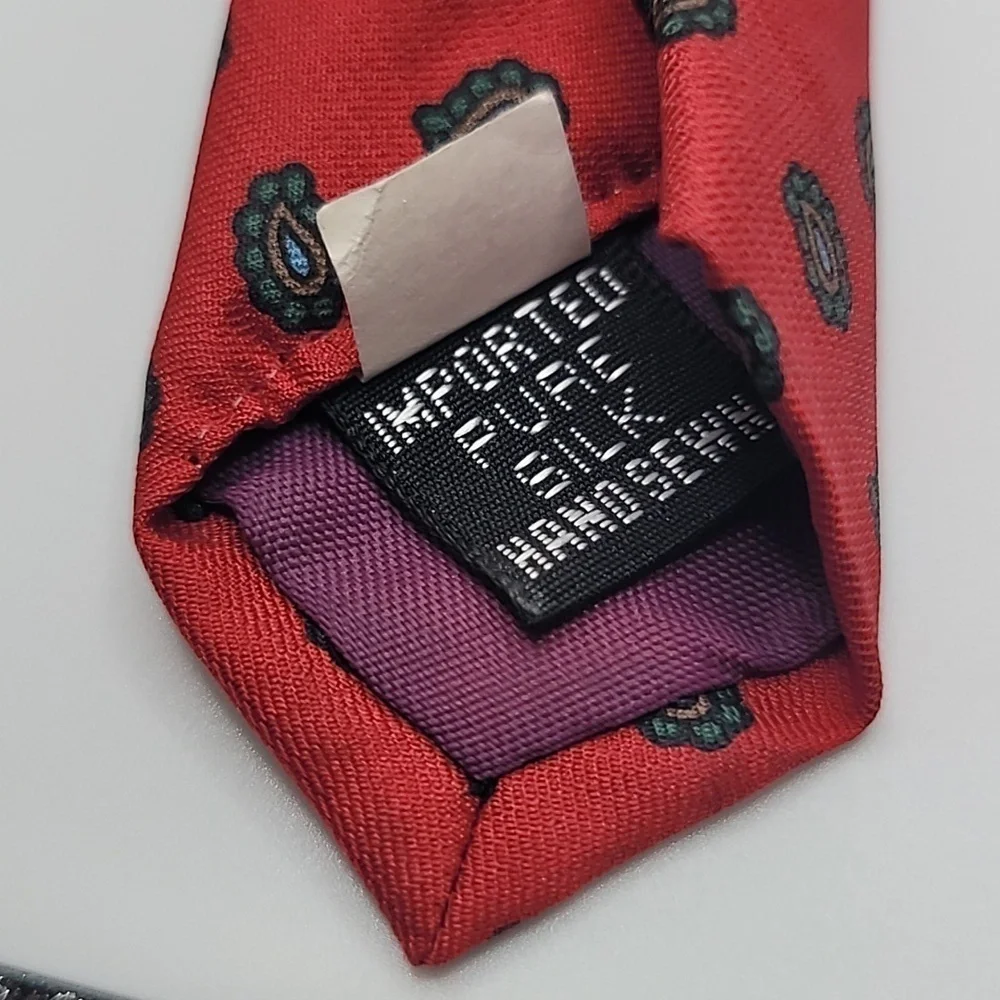 Wilson's Red Paisley Men's Tie Made in USA